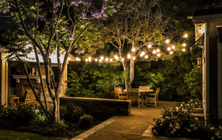 Outdoor Lighting for Hardscapes
